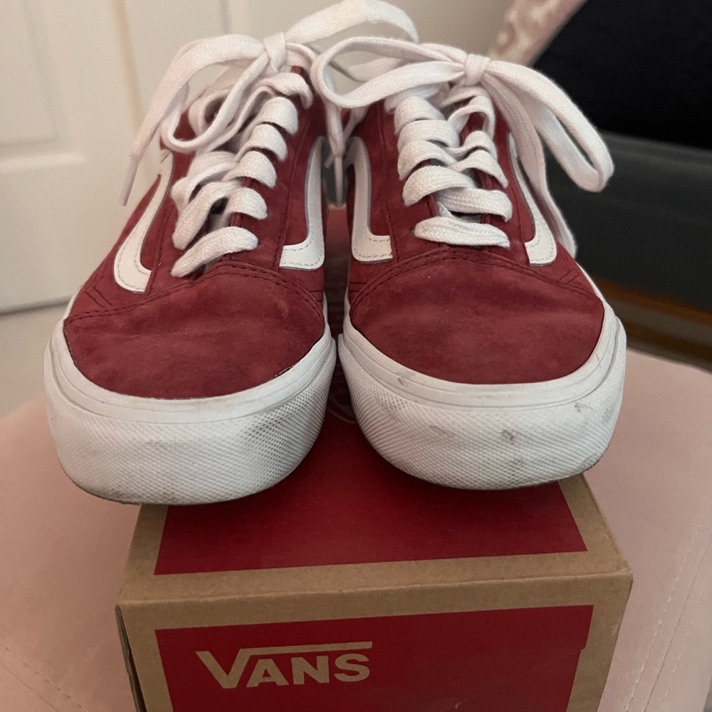 Vans boys maroon and white old school sneakers